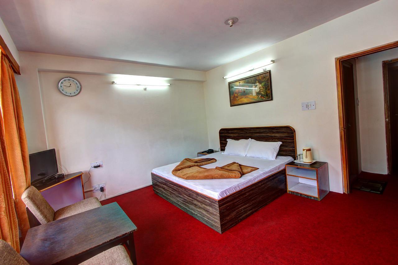 Hotel Monarch Residency Manali  Exterior photo