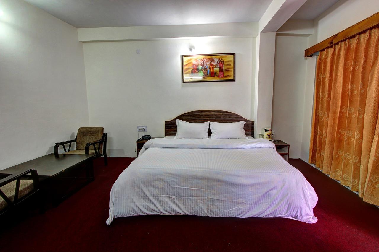 Hotel Monarch Residency Manali  Exterior photo