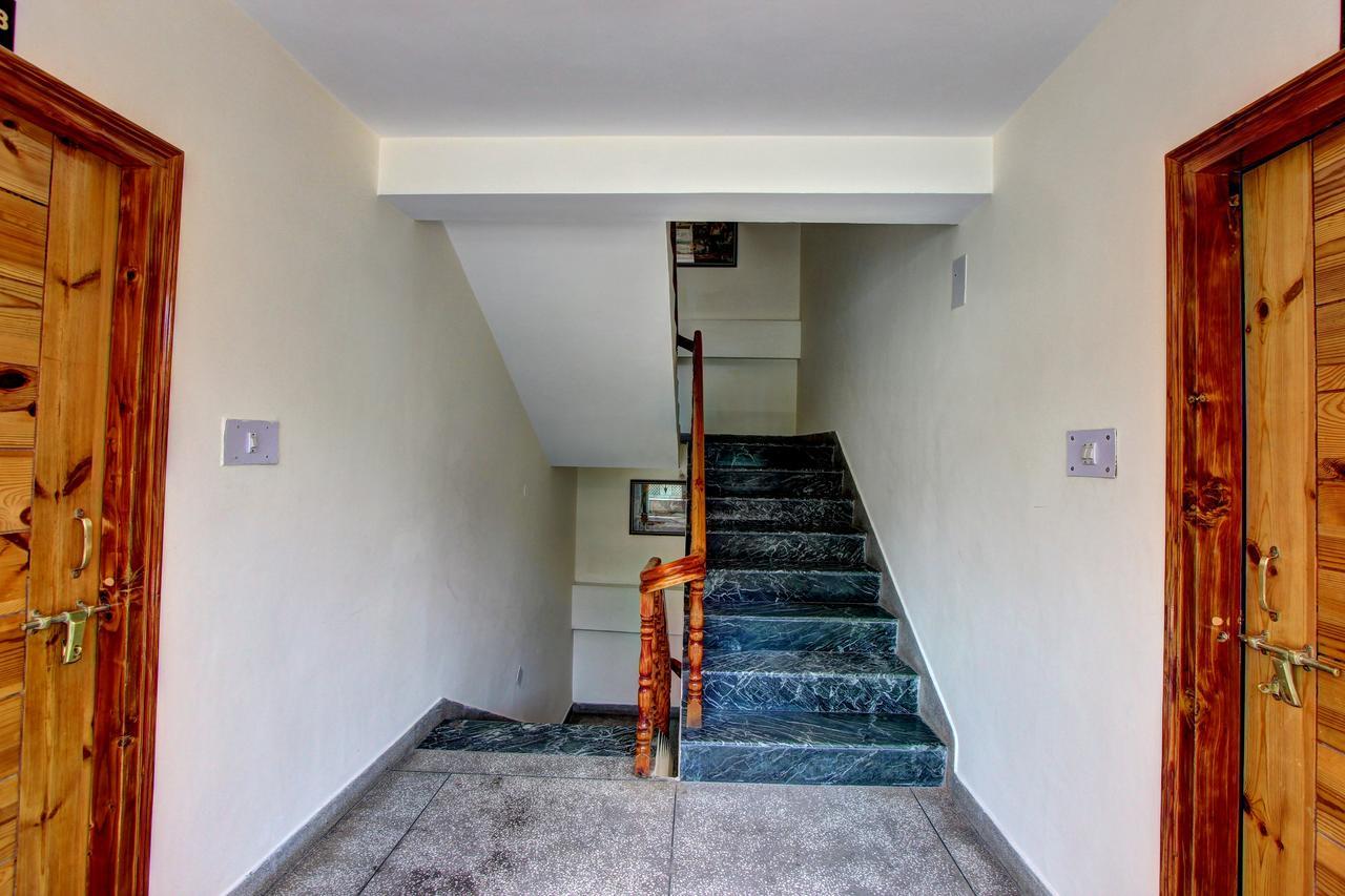 Hotel Monarch Residency Manali  Exterior photo