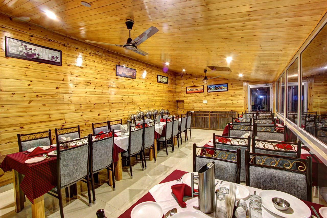 Hotel Monarch Residency Manali  Exterior photo