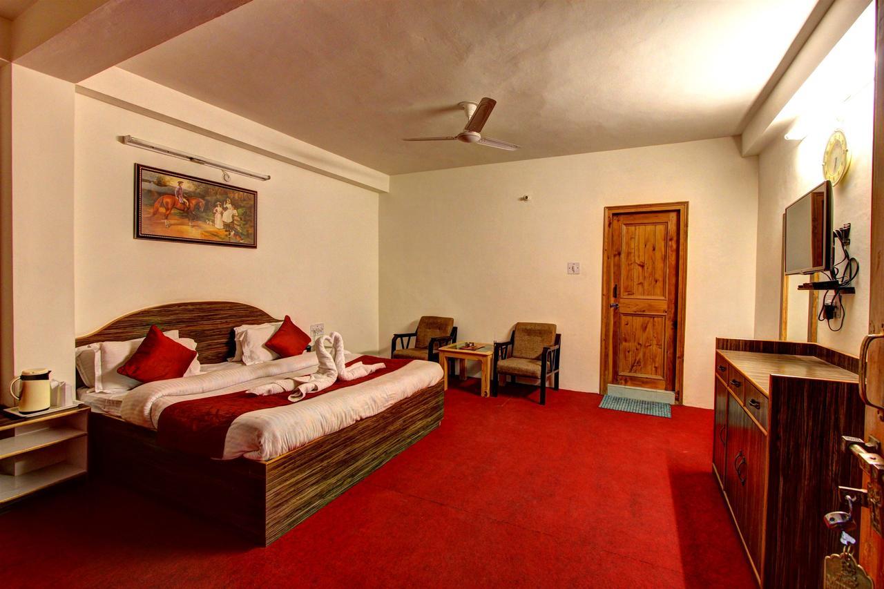 Hotel Monarch Residency Manali  Exterior photo