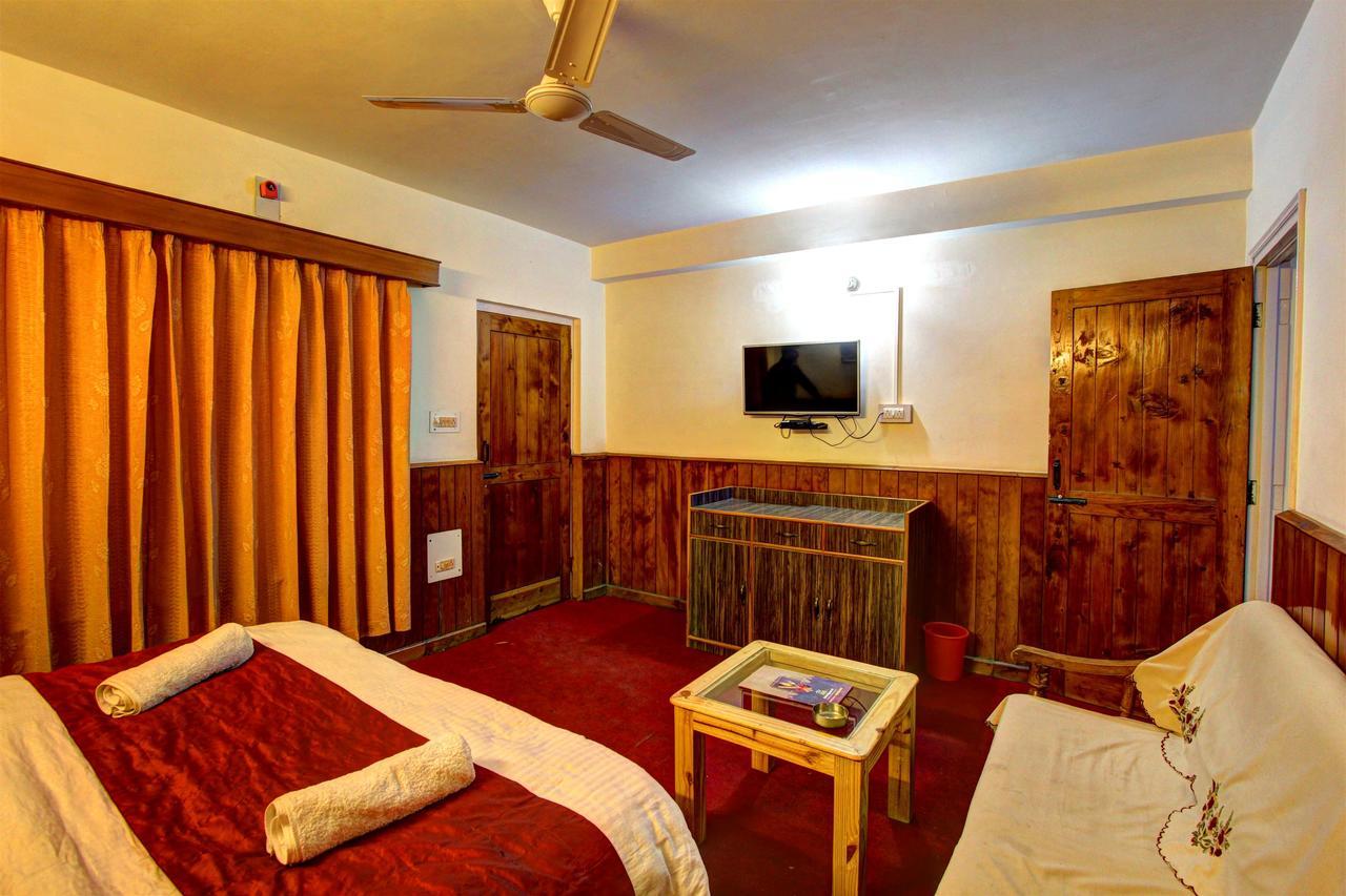 Hotel Monarch Residency Manali  Exterior photo