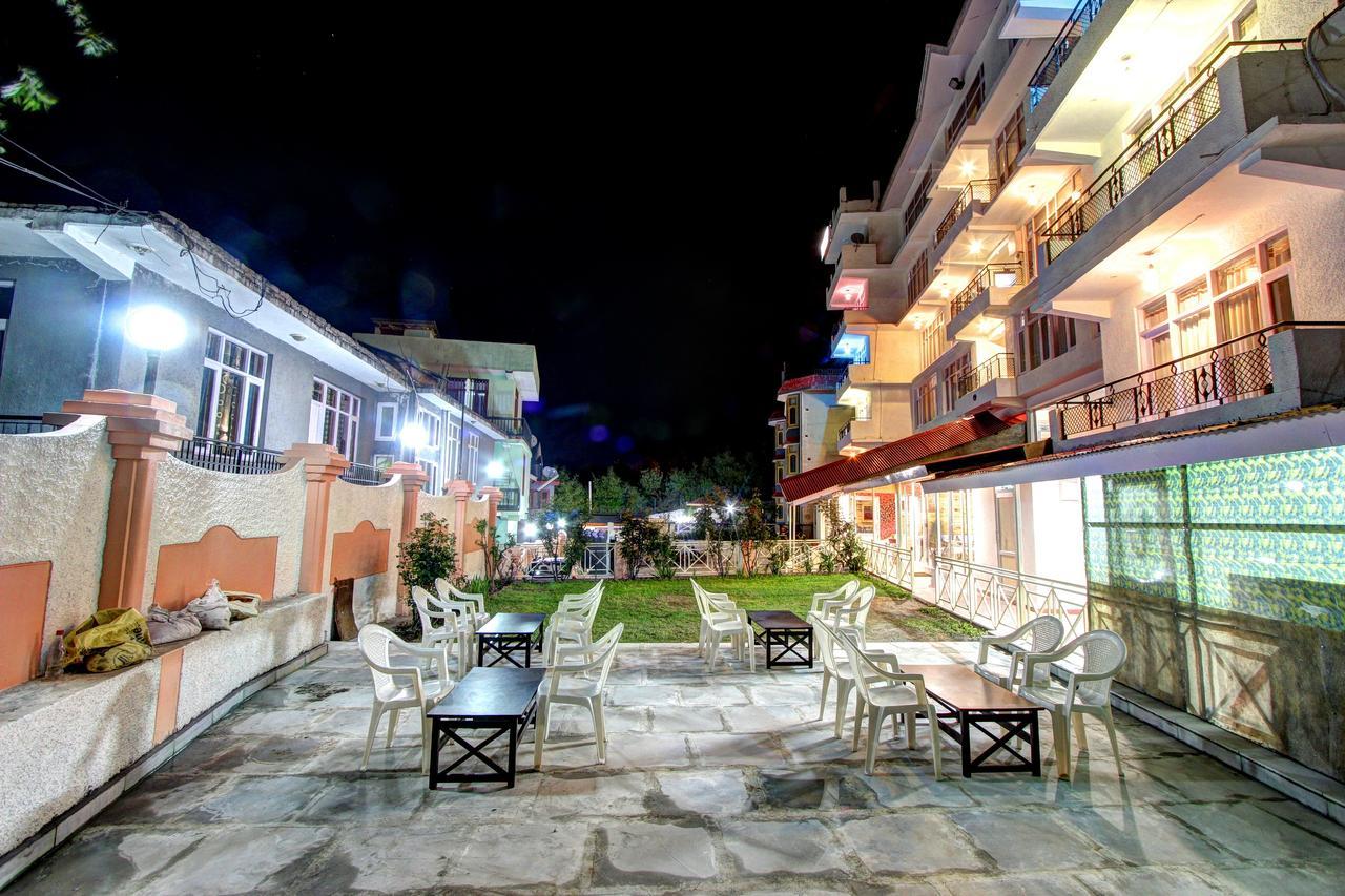 Hotel Monarch Residency Manali  Exterior photo